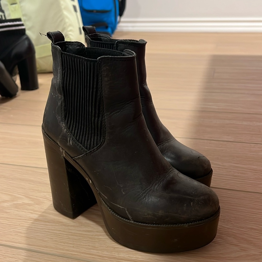 Chunky booties